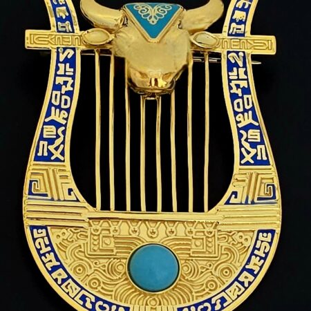 The harp of your - the pulse of the Sumerian civilization

Brooch + Pendant